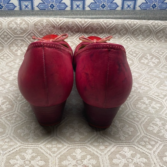 Custom dyed Cole Haan wedge - Picture 7 of 7